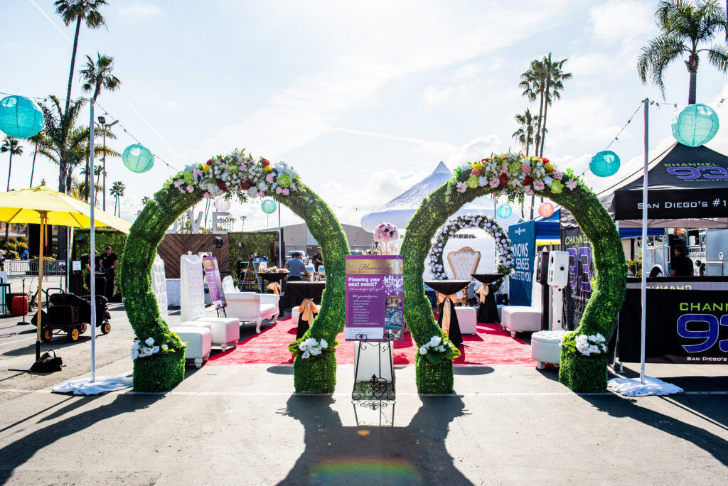 The current image has no alternative text. The file name is: 137-Bridal-Bazaar-HoffmanPhotoVideo-00008-2-scaled.jpg