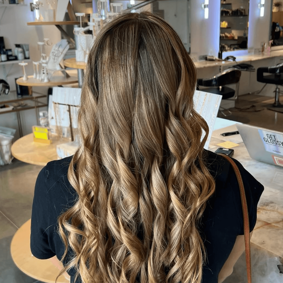 Roxo Salon & Boutique