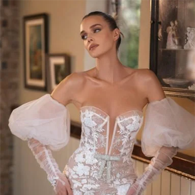 The Bustle